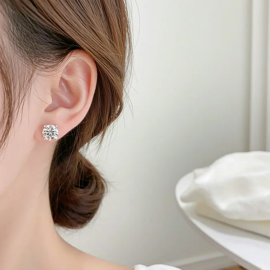 stud earring