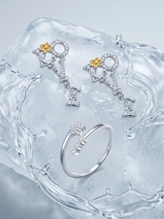 Venta al por mayor de joyas de plata de ley resistentes al agua